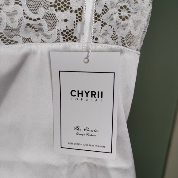 Comfy Satin Sleepwear Set Lace Trim Top And Shorts - Picture 4 of 6